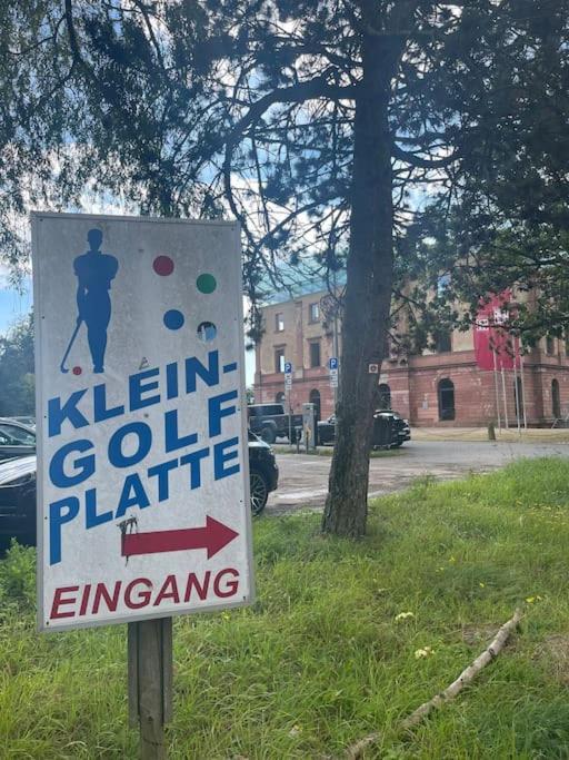 Gemuetliche Villa Am Waldrand In Taunusstein Bagian luar foto