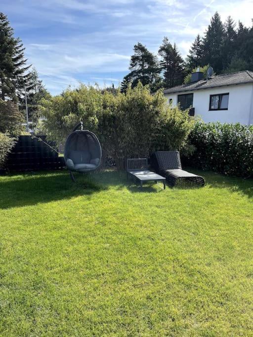 Gemuetliche Villa Am Waldrand In Taunusstein Bagian luar foto